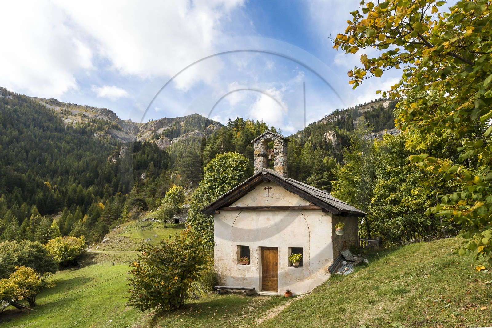 Vallée de la Tinée, Roubion,  hameau de Vignols