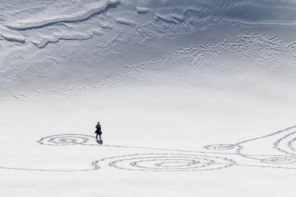 Serre-Chevalier, Snow drawings, une œuvre de l'artiste Sonja Hinrichsen