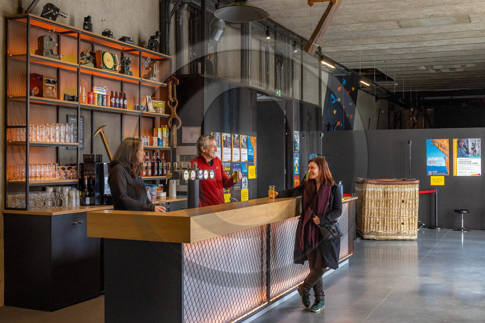 Cinémathèque d'Images de Montagne, Valérie Bonfé et Gilles Charensol ,