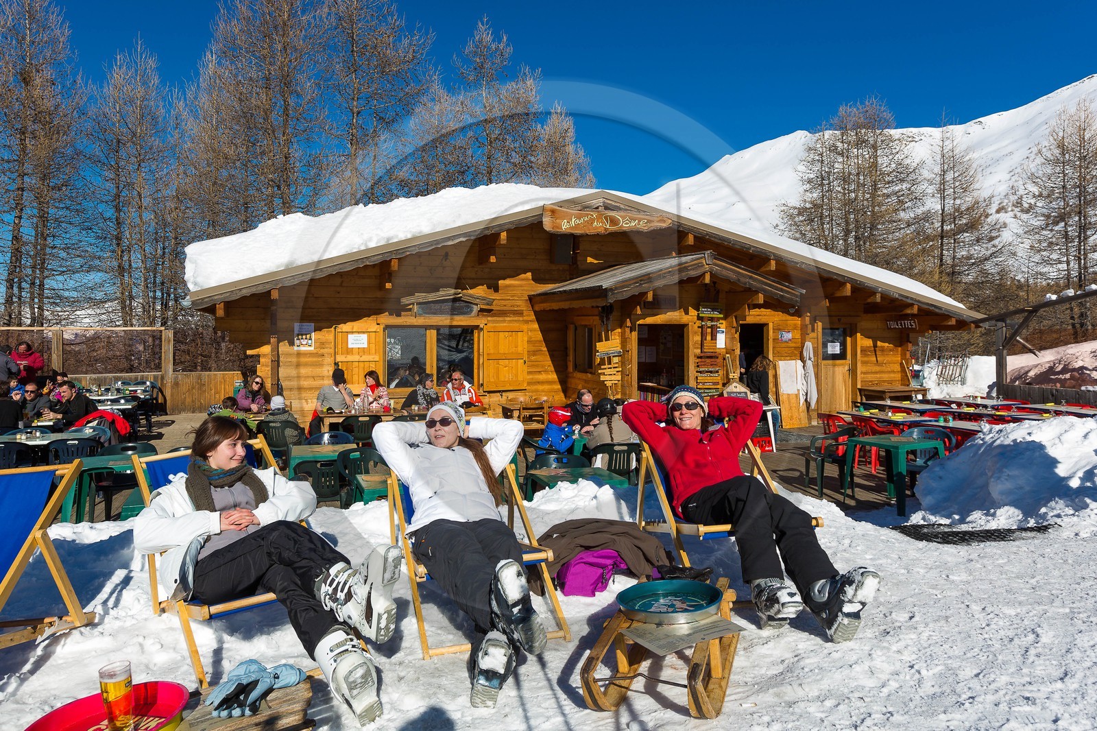 Station de ski Sauze Super-Sauze, Restaurant du Dôme, restaurant d'altitude