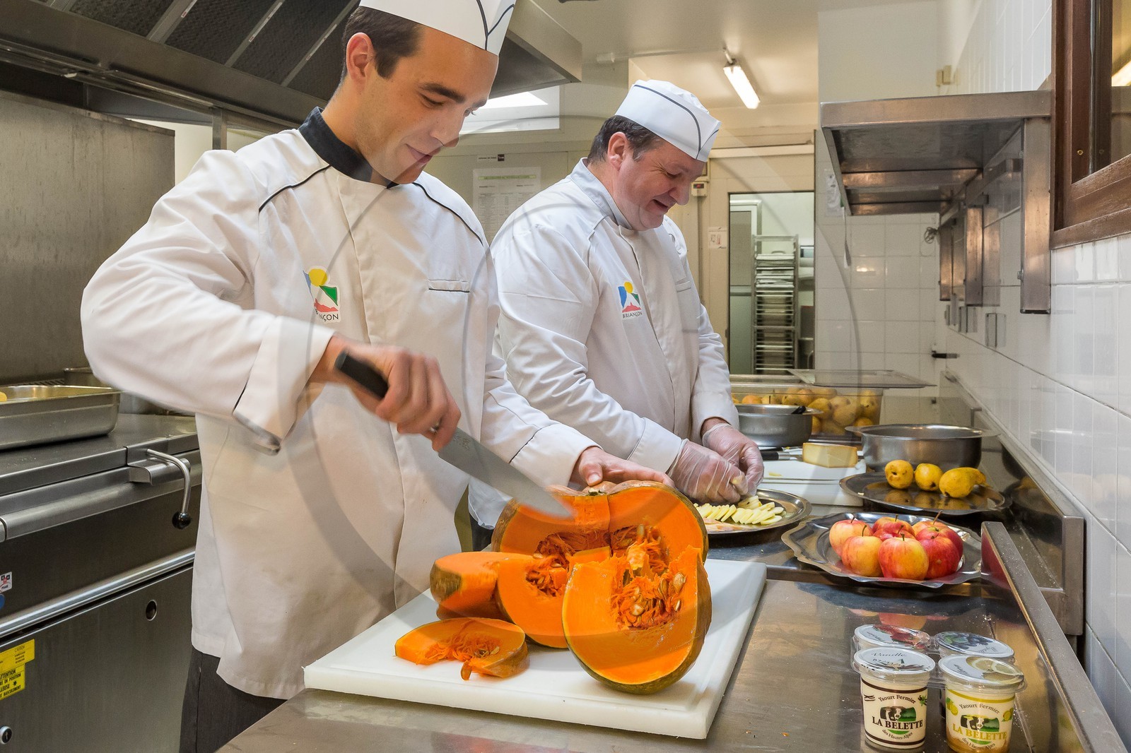 Briançon, restauration scolaire, cuisine municipale du Centre Lepoire