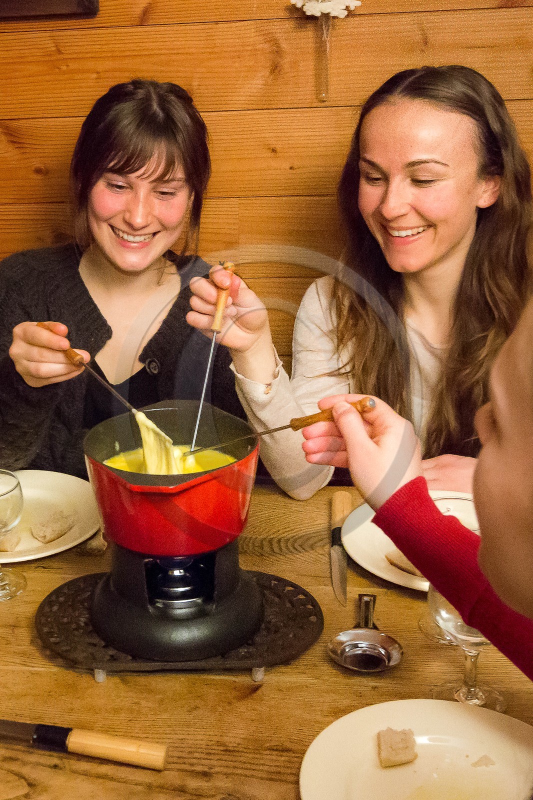 La fondue savoyarde est un plat régional de la gastronomie française