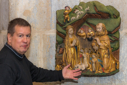 Nativité en bois polychrome du XVème siècle
