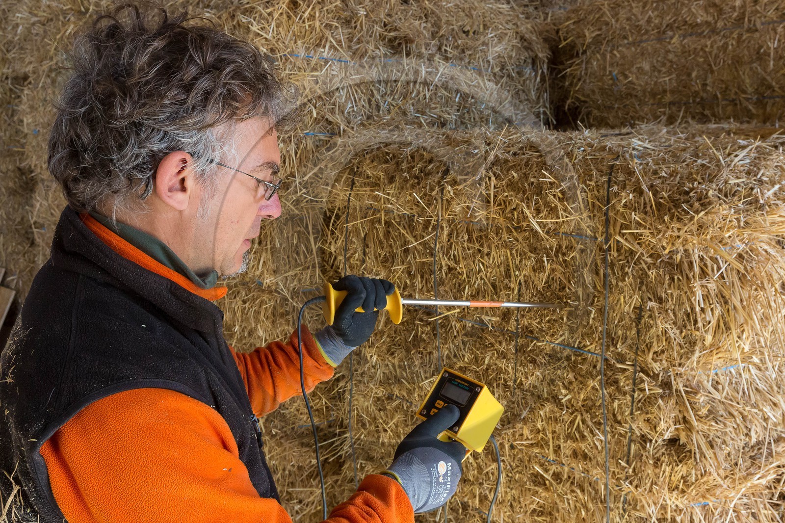 Constructeur de maison en paille