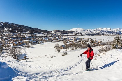 Ancelle, randonnée raquette à neige