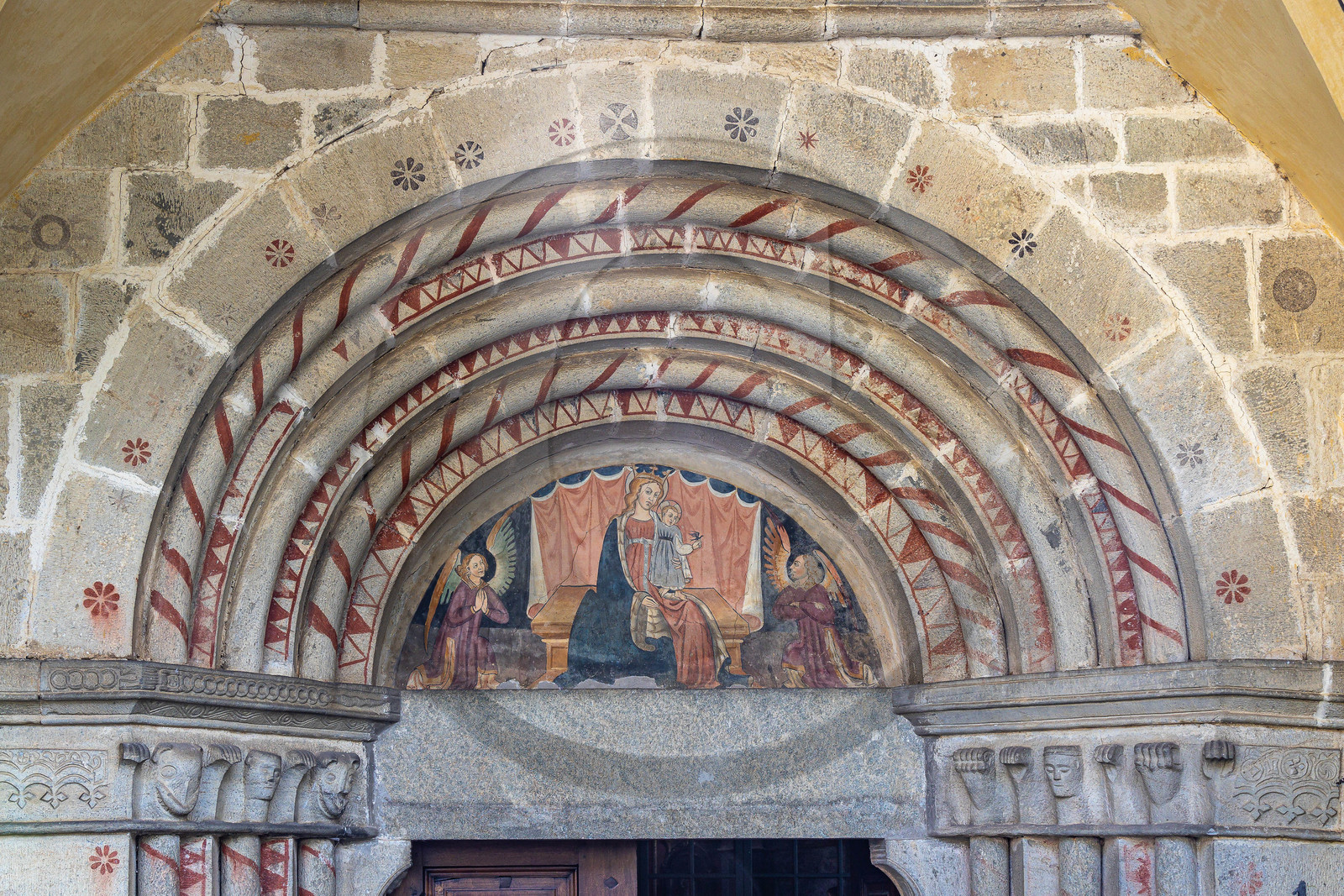 Elva, Chiesa di Santa Maria Assunta