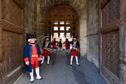 Briançon, l'association Les regiments du passé reconstituent la vie civile et militaire