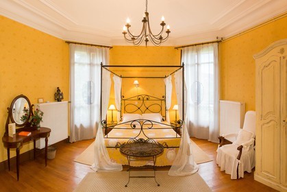 Villa Morelia , Château Hôtel Restaurant Gastronomique ★★★★