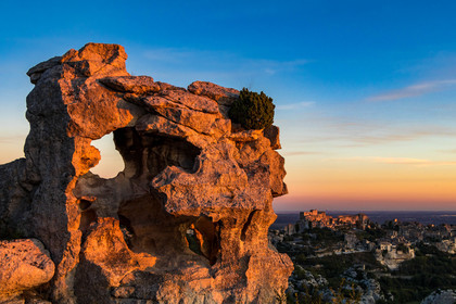 Parc naturel régional des Alpilles, Les Baux de Provence
