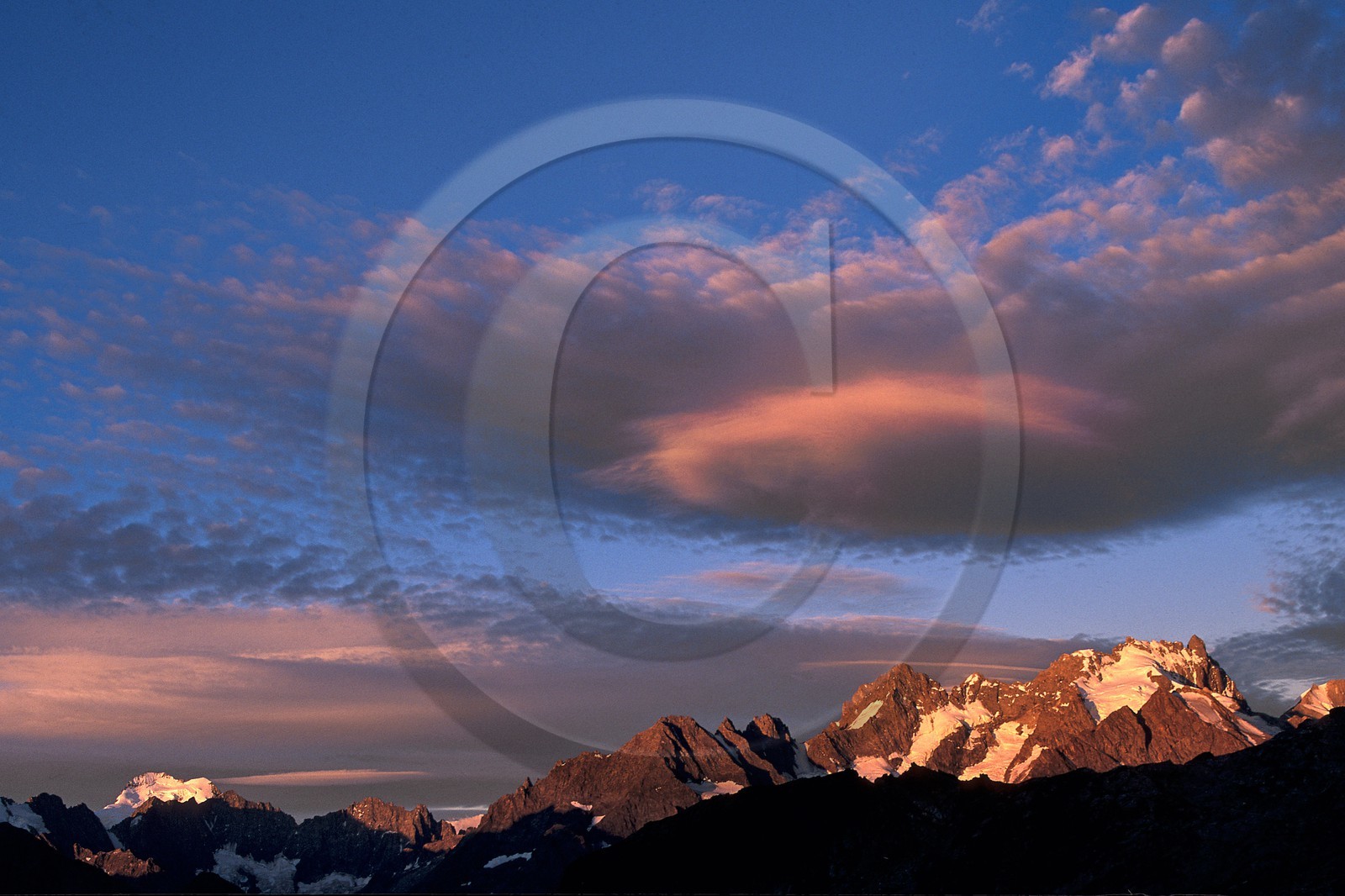 Barre des Ecrins et la Meije