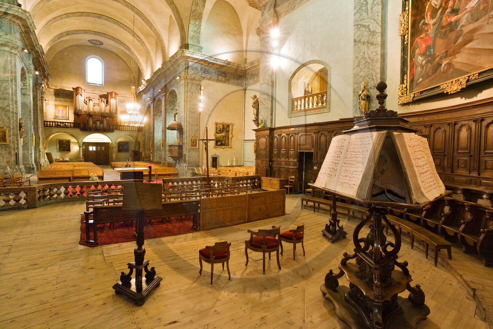 Briançon, cité Vauban,  Église paroissiale Notre-Dame-et-Saint-Nicolas (ancienne collégiale Notre-Dame)