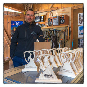Bois et scie, artisan du bois Mathieu Bois