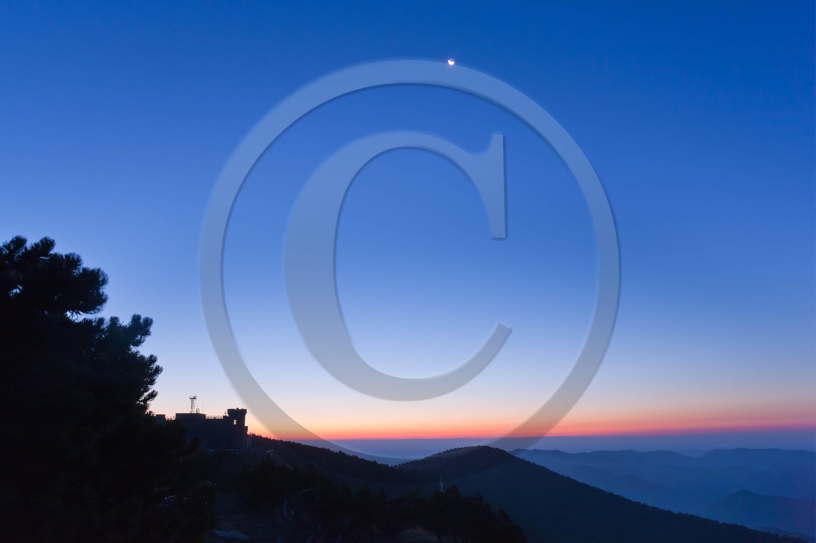 Observatoire météorologique du Mont Aigoual