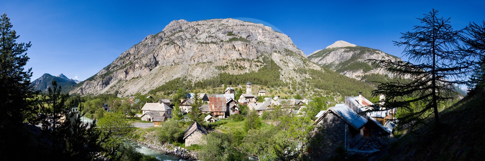 Vallée de la Clarée, village de Plampinet