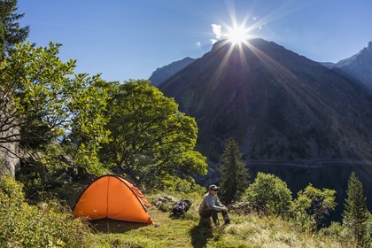 Randonnée pédestre sur le GR54