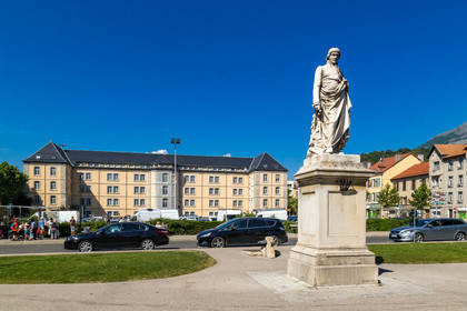 Gap,  Statue Ladoucette