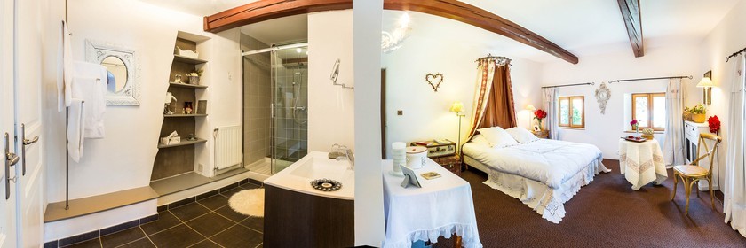 Gîte et chambres d'hôtes La Bousquetière