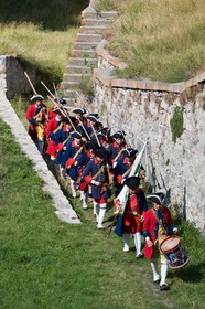 Briançon, l'association Les regiments du passé reconstituent la vie civile et militaire