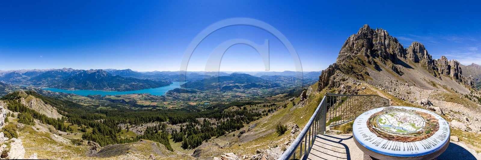 Pays de Serre-Ponçon, Réallon et les Aiguilles de Chabrières