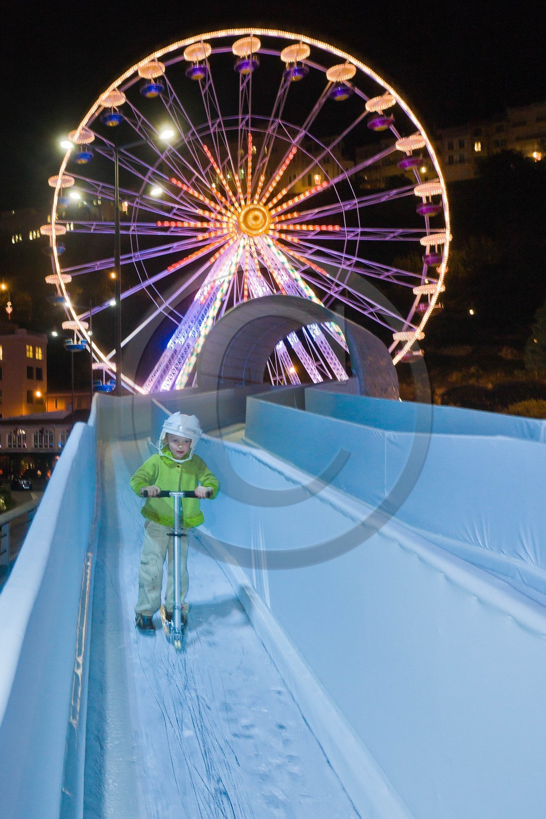 Monaco, piste de luge en glace naturelle