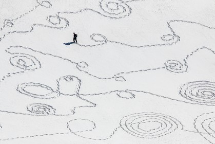 Serre-Chevalier, Snow drawings, une œuvre de l'artiste Sonja Hinrichsen