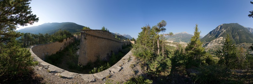 Briançon, Fort Dauphin