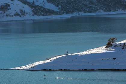 Lac de Serre-Ponçon, vallée de l'Ubaye