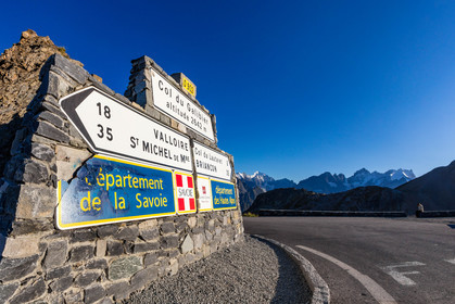 Col du Galibier, Col du Tour de France, altitude de 2 556 m.