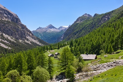 Les Granges de la Vallée Etroite, (Valle Stretta en italien)