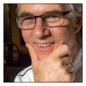 Hostellerie de la Reine Jeanne, Le Chef Jean-Pierre Novi