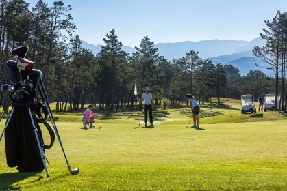 Barcelonnette, Golf de Bois-Chenu