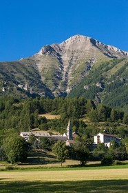 Vallée du Champsaur, village de Saint-Michel-de-Chaillol