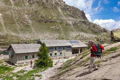 Refuge des Merveilles, Refuge gardé, altitude 2130