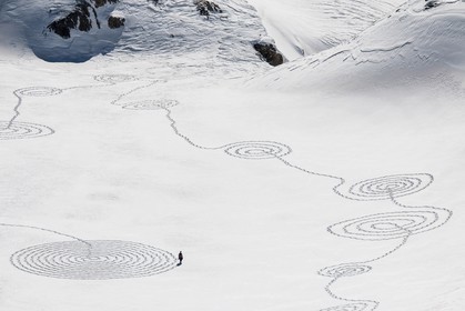 Serre-Chevalier, Snow drawings, une œuvre de l'artiste Sonja Hinrichsen