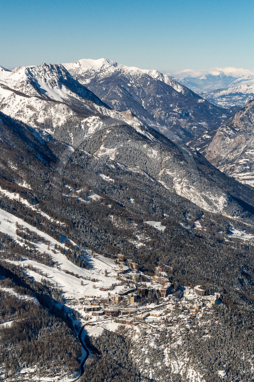 Uvernet-Fours, station de ski de Praloup