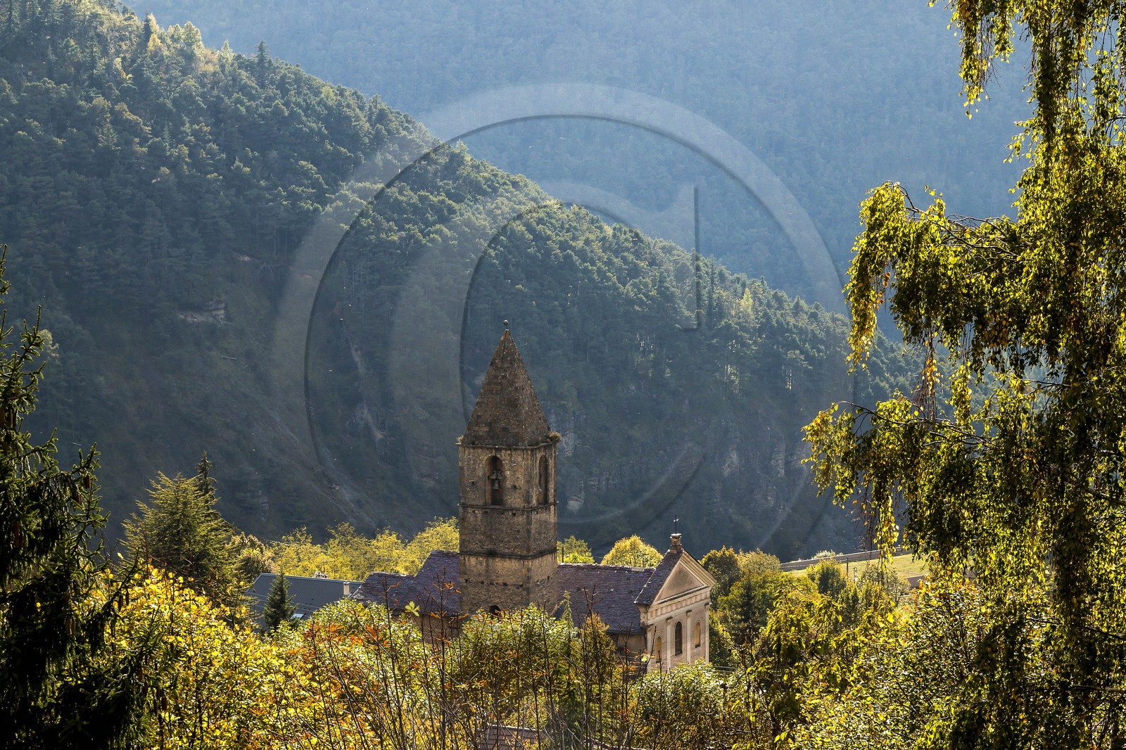 Valdeblore, La Bolline, église Saint-Jacques-le-Majeur