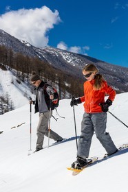 Crévoux, randonnée famille en raquettes à neige