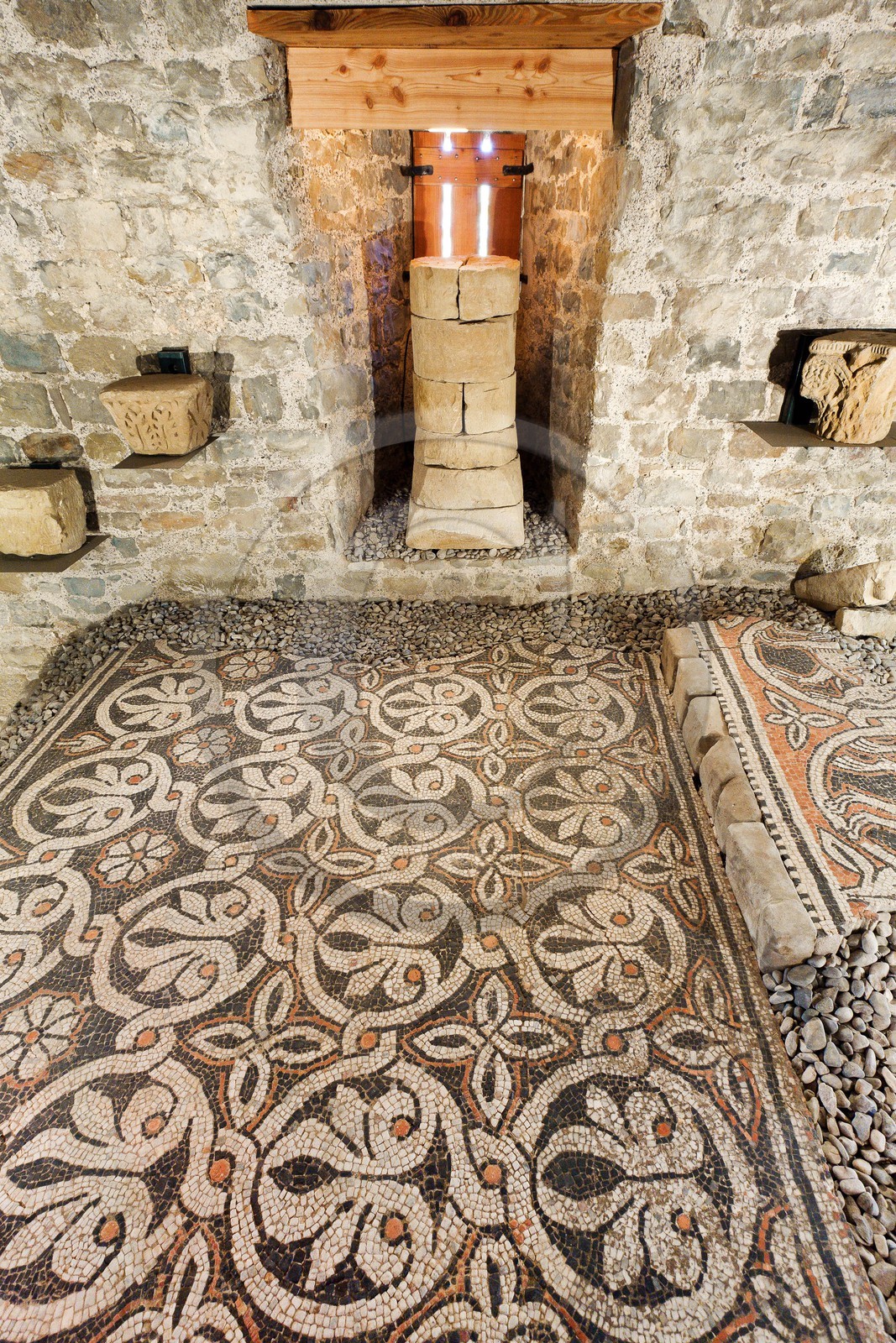 Saint-André de Rosans, Prieuré fondé par l'ordre de Cluny au Xème siècle