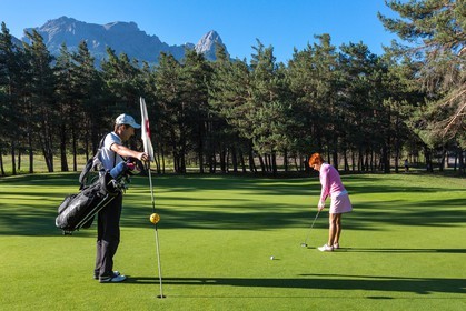 Barcelonnette, Golf de Bois-Chenu