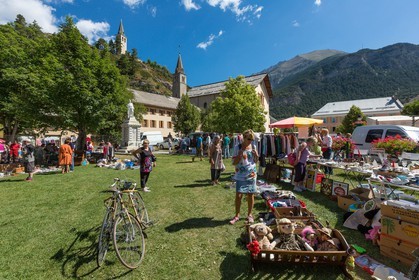 Jausiers, foire brocante vide-grenier