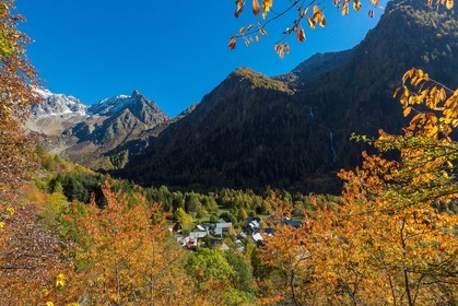 Vallée du Béranger village de Valjouffrey, hameau de Valsenestre