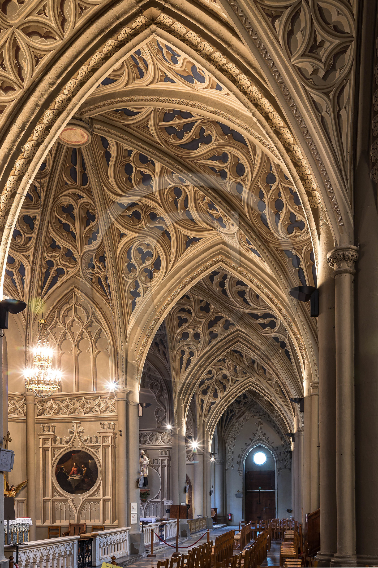Cathédrale Saint-François-de-Sales de Chambéry, Peintures en trompe-l'œil