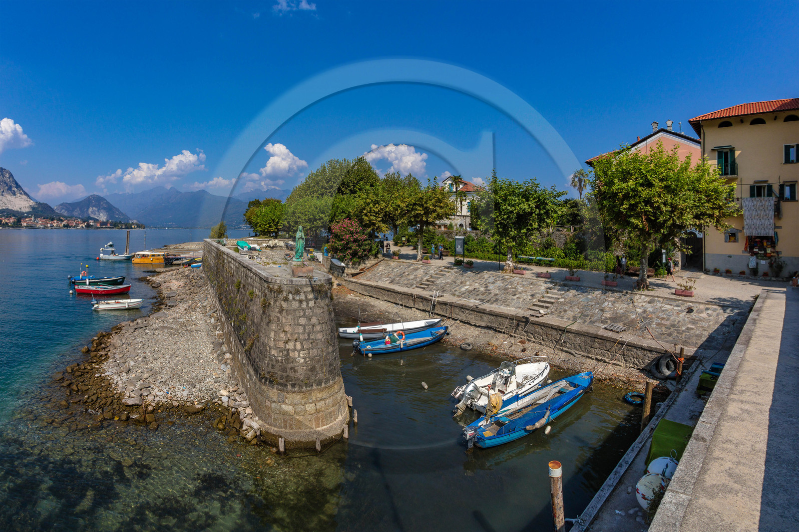 Isola superiore, île de pêcheurs