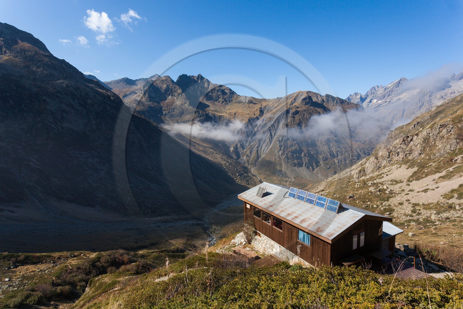 Vallée du Valgaudemar, Refuge de Chabournéou (2020m)