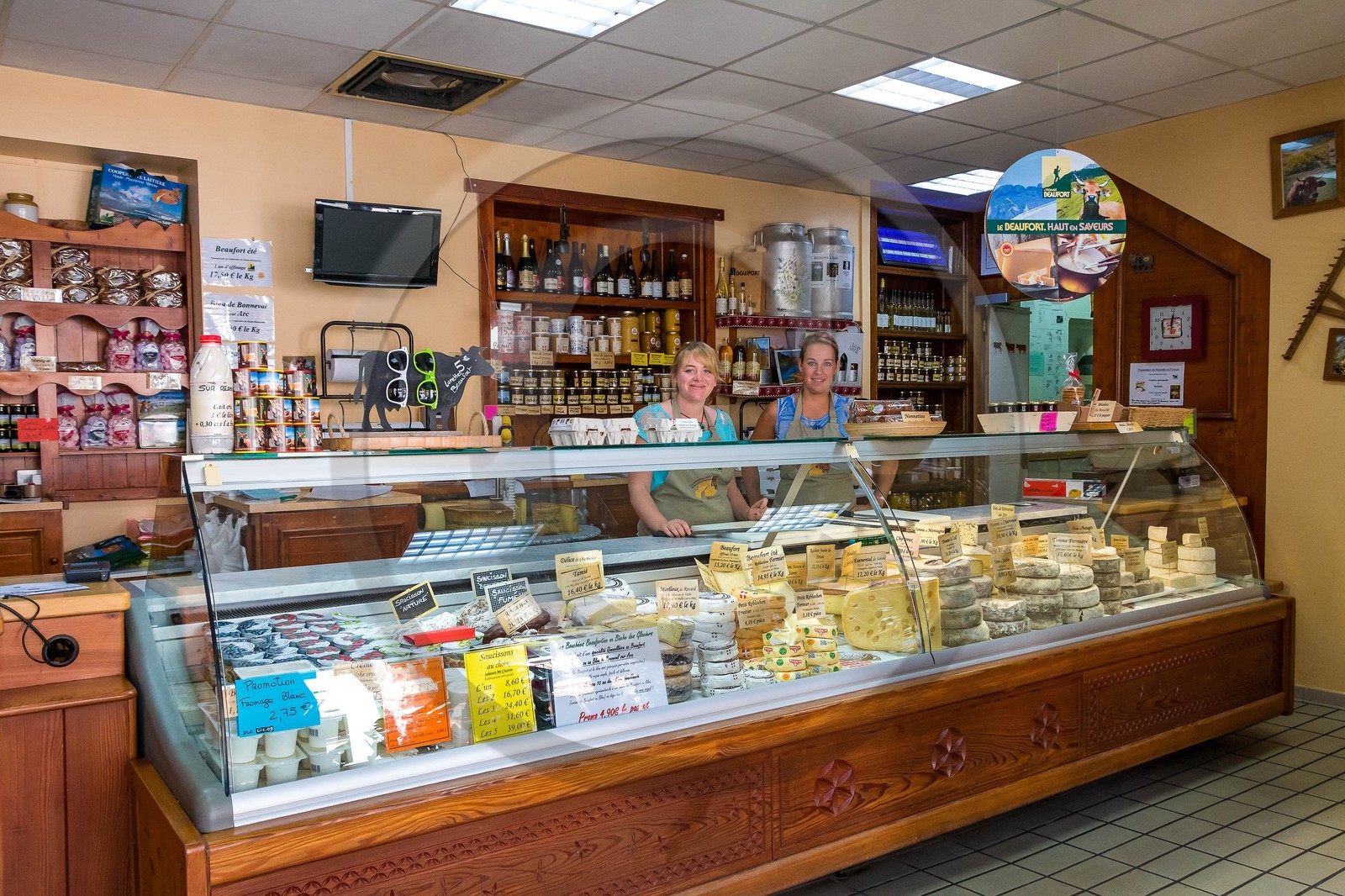 Coopérative laitière de Haute-Maurienne Vanoise, magasin de vente