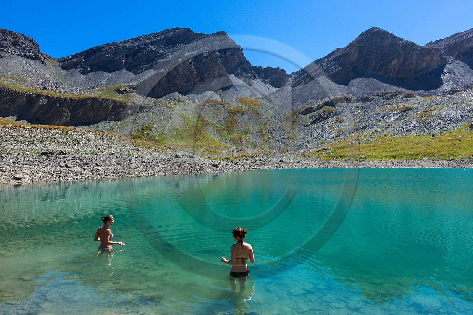 Vallon du lauzanier, Lac Derrière-la-Croix 2428 m