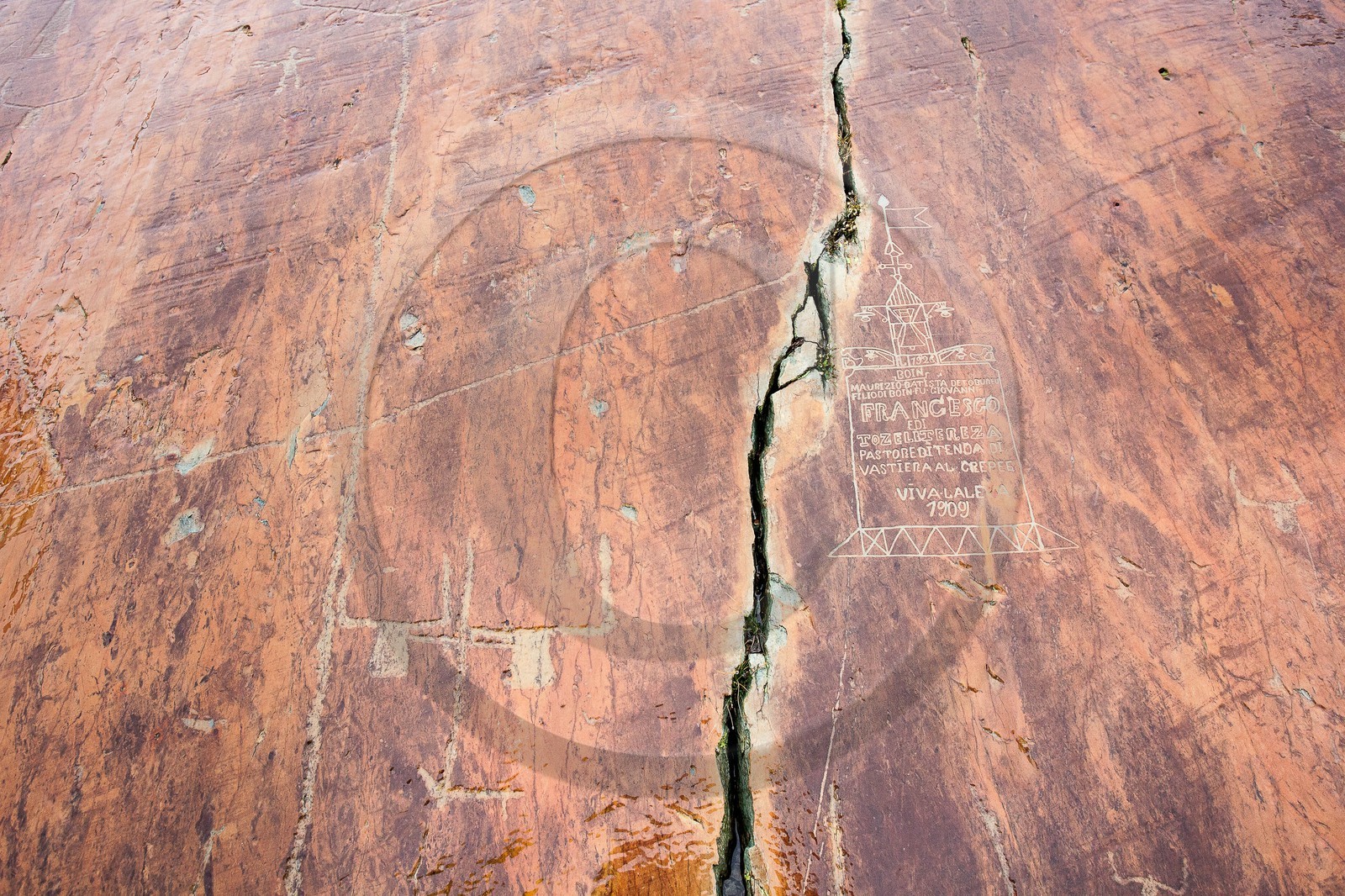 Vallée des Merveilles, gravures rupestres