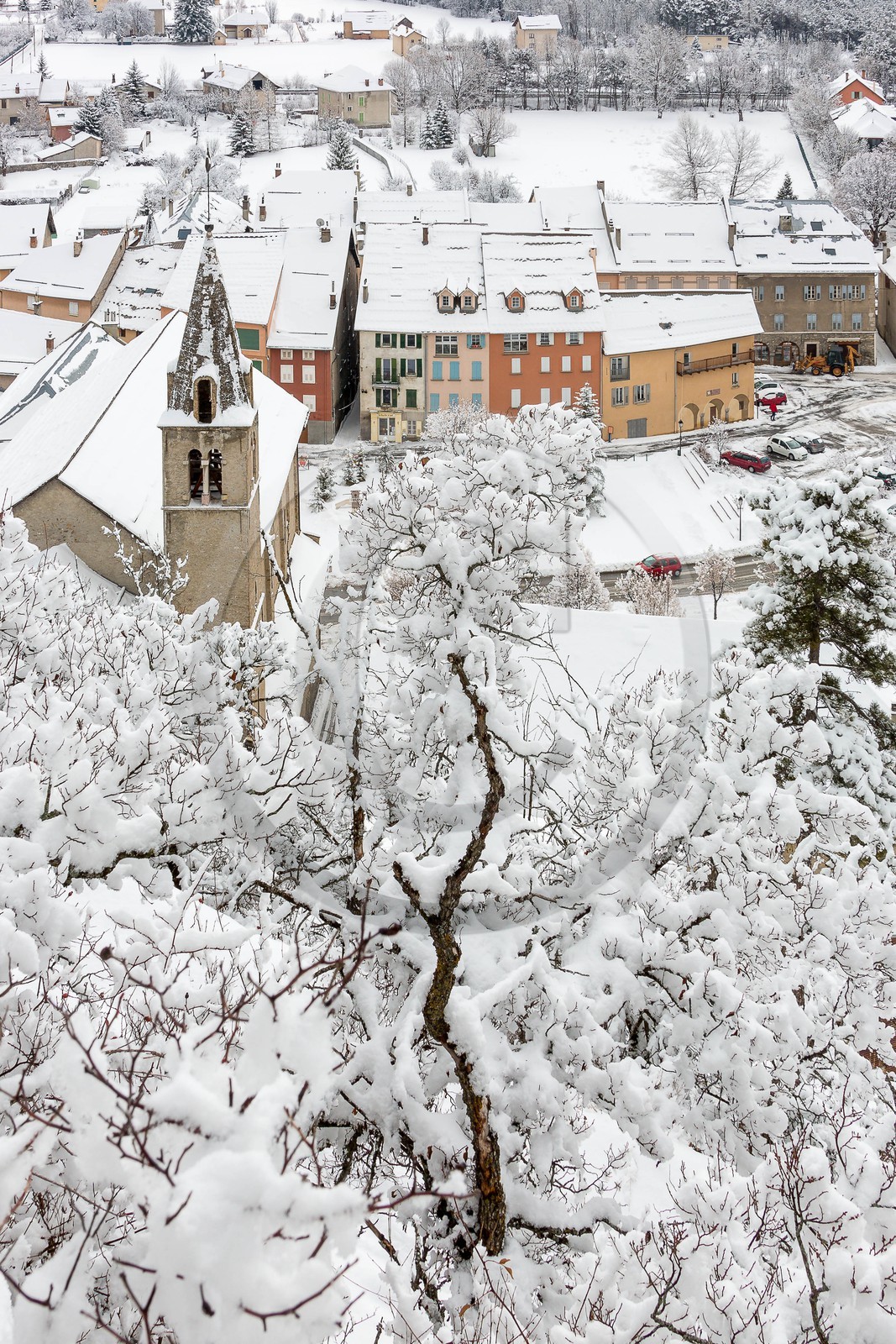 Jausiers, vue du Clocher, église Saint-Nicolas de Myre vue du Clocher du chemin du Chastel