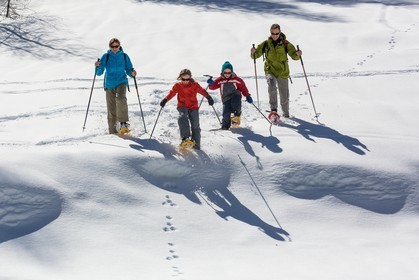 Crévoux, randonnée famille en raquettes à neige