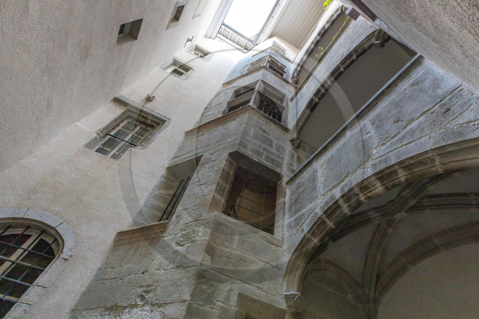 Cour d'un hôtel particulier